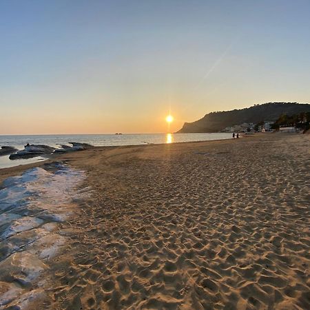 Casa Vacanza Scala Dei Turchi Realmonte Zewnętrze zdjęcie